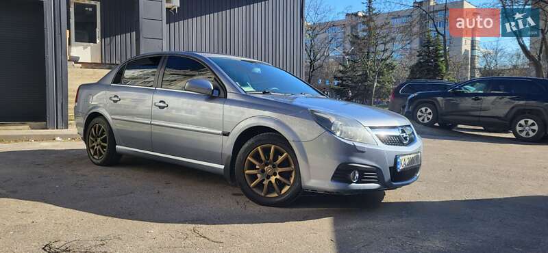 Седан Opel Vectra 2007 в Сумах