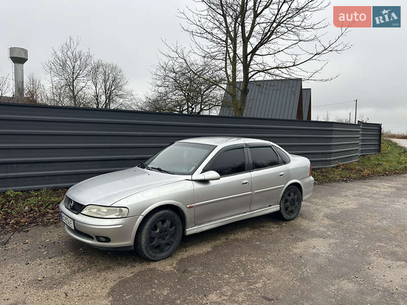 Седан Opel Vectra 2000 в Тернополе