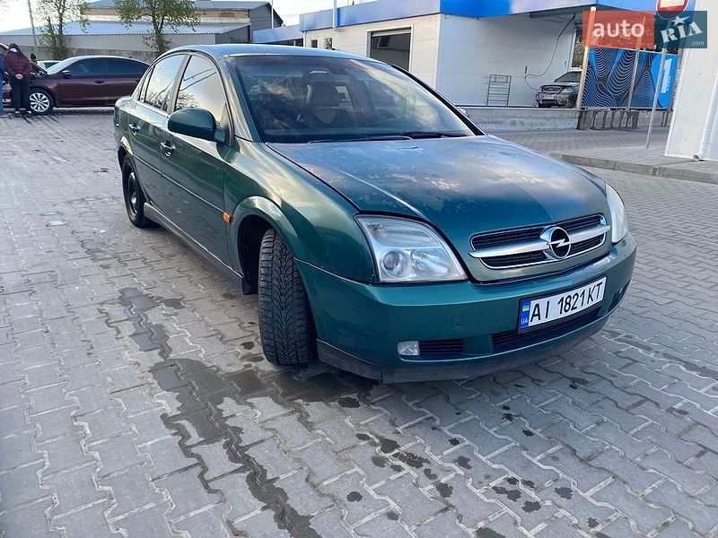 Седан Opel Vectra 2003 в Ромнах