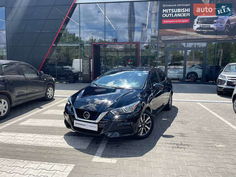 Седан Nissan Versa 2020 в Одессе Седан Nissan Versa 2020 в Одессе