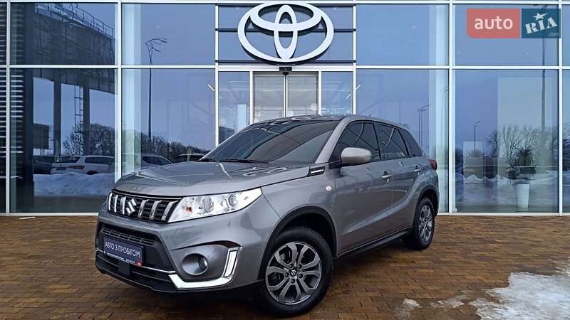 Внедорожник / Кроссовер Suzuki Vitara 2022 в Киеве