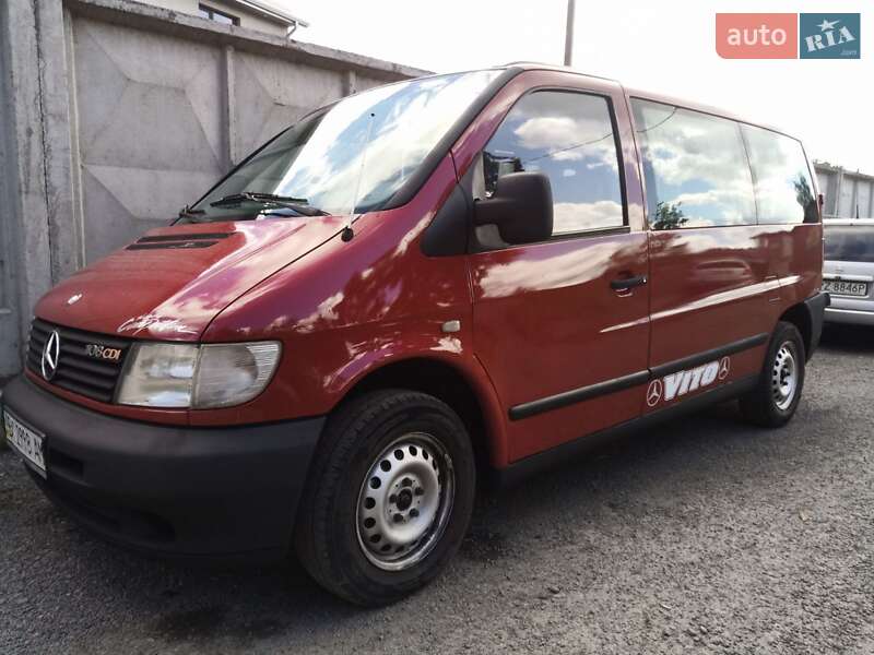 Минивэн Mercedes-Benz Vito 2003 в Киверцах