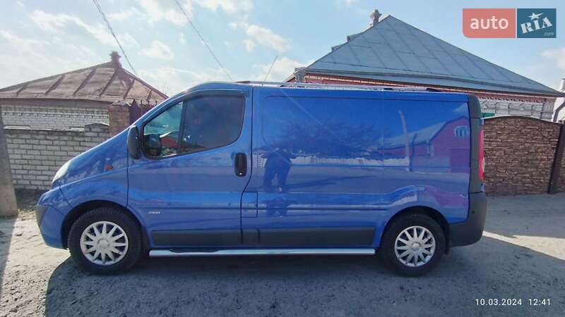 Грузовой фургон Opel Vivaro 2011 в Васищево Грузовой фургон Opel Vivaro 2011 в Васищево