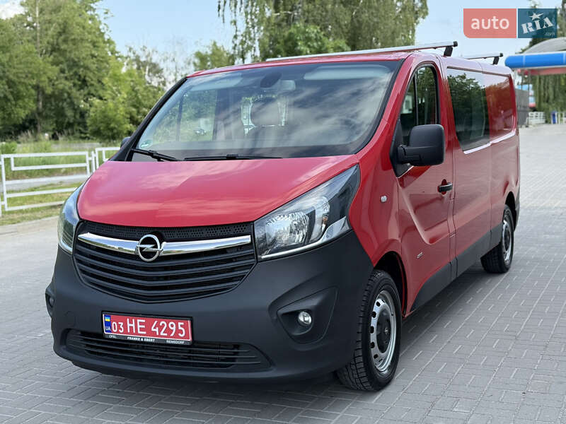 Мінівен Opel Vivaro 2017 в Тернополі Мінівен Opel Vivaro 2017 в Тернополі