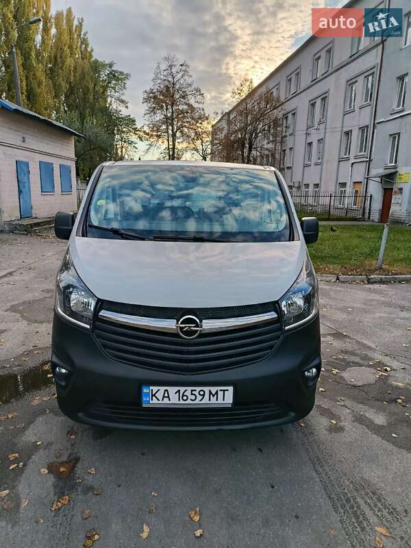 Грузовой фургон Opel Vivaro 2019 в Киеве
