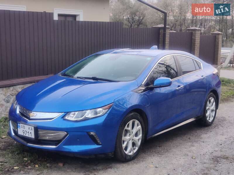 Хэтчбек Chevrolet Volt 2017 в Виннице