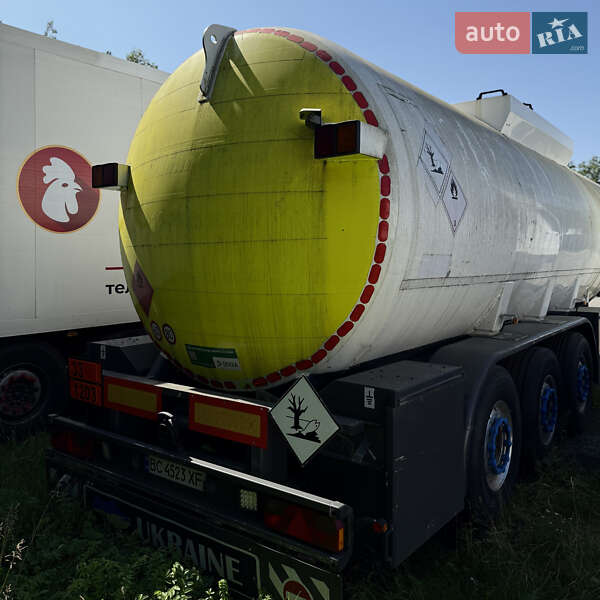 Цистерна Schroder Wiesmoor 2001 в Шептицькому