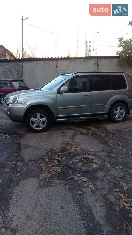 Внедорожник / Кроссовер Nissan X-Trail 2006 в Чернигове