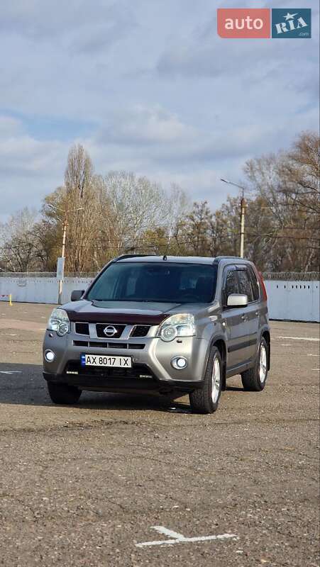 Позашляховик / Кросовер Nissan X-Trail 2011 в Києві Позашляховик / Кросовер Nissan X-Trail 2011 в Києві