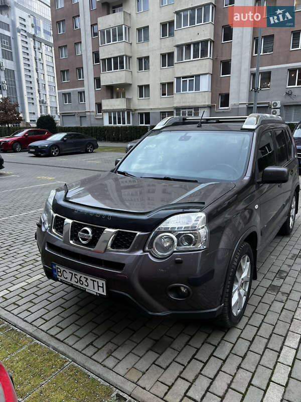 Внедорожник / Кроссовер Nissan X-Trail 2012 в Львове