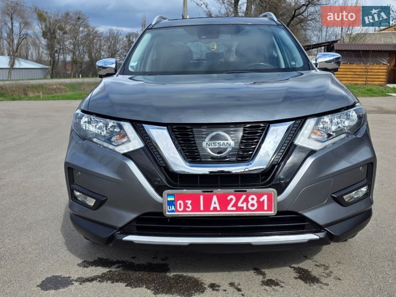 Позашляховик / Кросовер Nissan X-Trail 2018 в Новоархангельську Позашляховик / Кросовер Nissan X-Trail 2018 в Новоархангельську