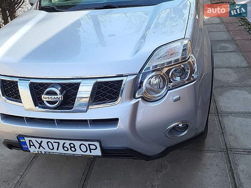 Внедорожник / Кроссовер Nissan X-Trail 2012 в Харькове