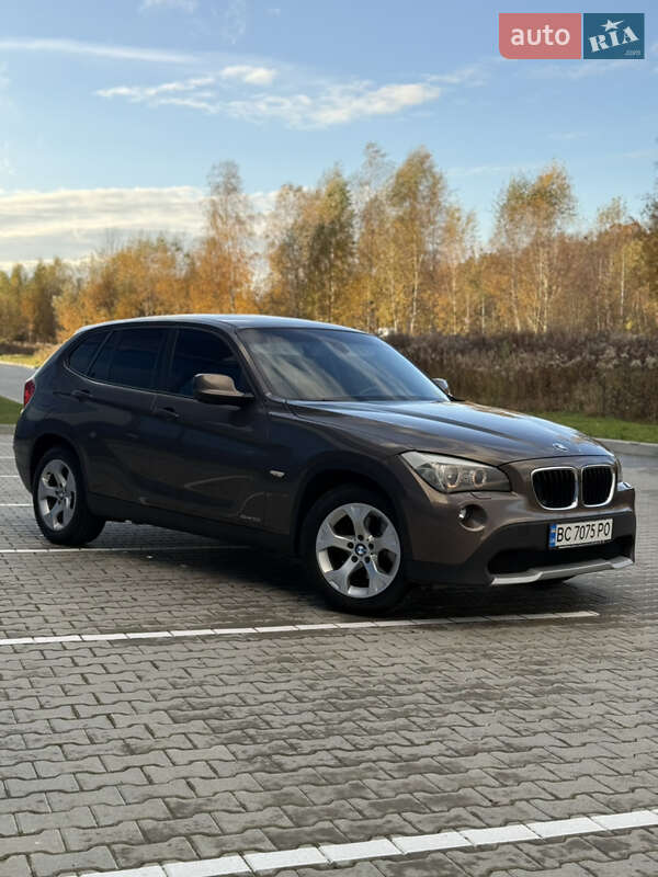 Внедорожник / Кроссовер BMW X1 2011 в Львове Внедорожник / Кроссовер BMW X1 2011 в Львове