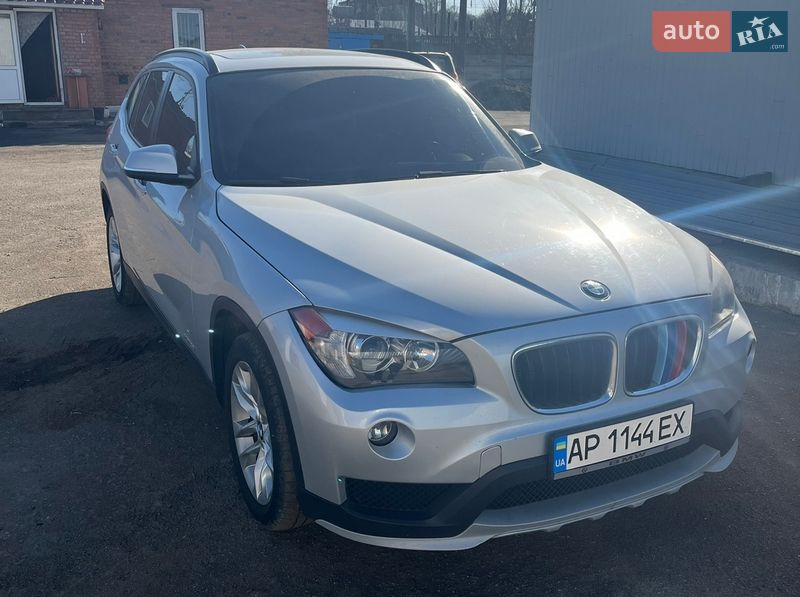 Внедорожник / Кроссовер BMW X1 2014 в Шепетовке