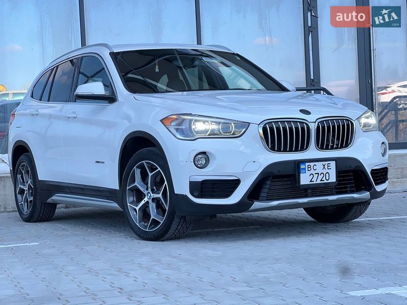 Внедорожник / Кроссовер BMW X1 2017 в Львове