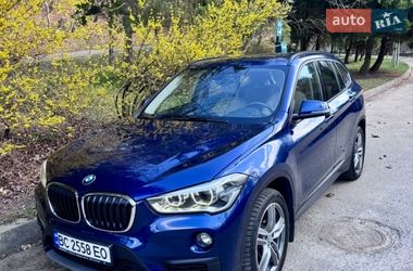 Внедорожник / Кроссовер BMW X1 2016 в Львове