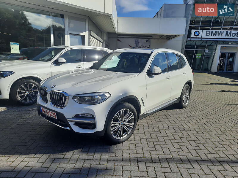 Внедорожник / Кроссовер BMW X3 2018 в Львове