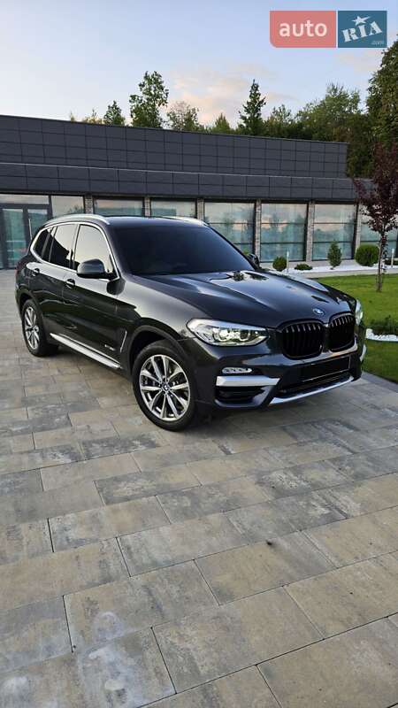 Позашляховик / Кросовер BMW X3 2017 в Сваляві Позашляховик / Кросовер BMW X3 2017 в Сваляві