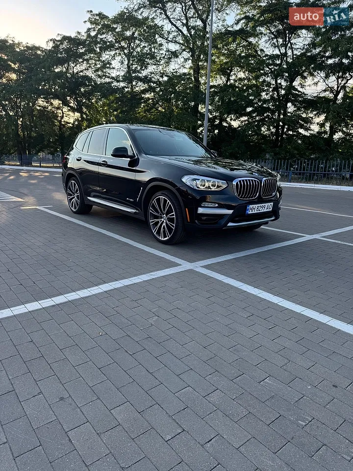 BMW X3 2018 photo 2