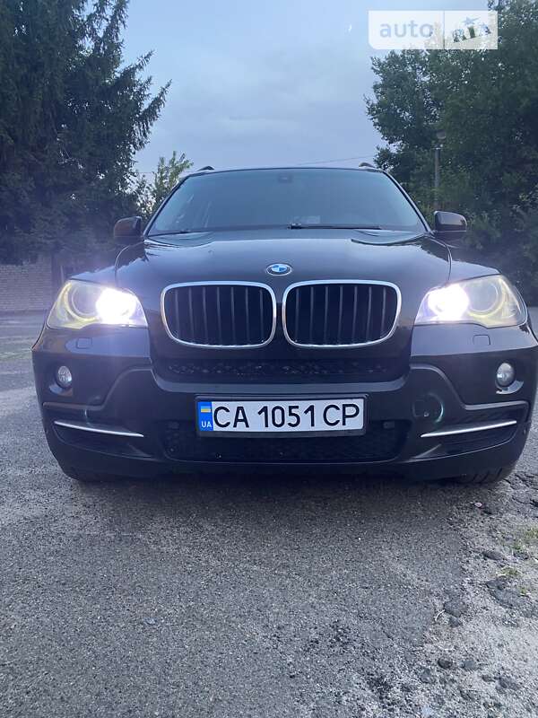 Внедорожник / Кроссовер BMW X5 2007 в Шполе