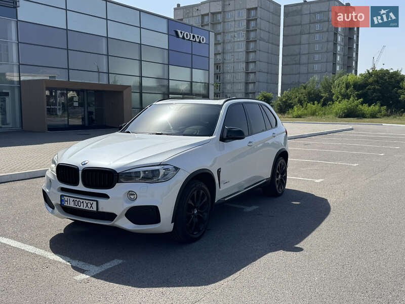 Внедорожник / Кроссовер BMW X5 2015 в Полтаве Внедорожник / Кроссовер BMW X5 2015 в Полтаве