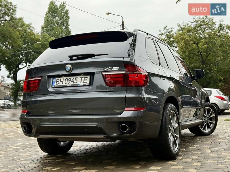 Позашляховик / Кросовер BMW X5 2011 в Одесі Позашляховик / Кросовер BMW X5 2011 в Одесі