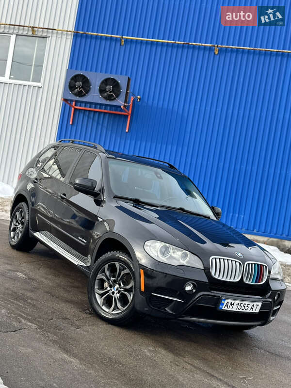 Внедорожник / Кроссовер BMW X5 2012 в Житомире