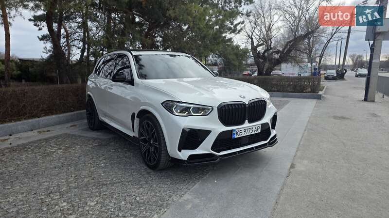 Внедорожник / Кроссовер BMW X5 2022 в Днепре