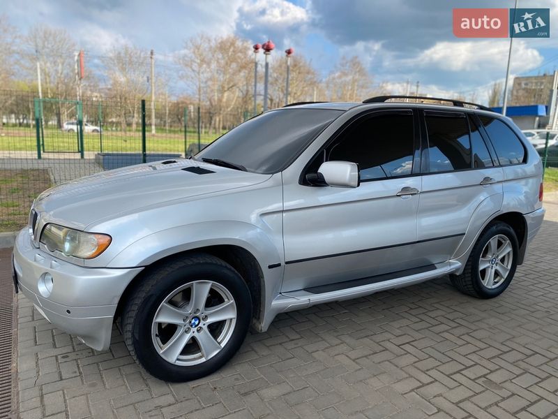 Позашляховик / Кросовер BMW X5 2003 в Миколаєві