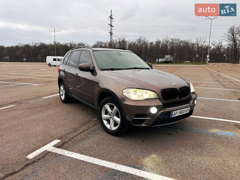 Позашляховик / Кросовер BMW X5 2013 в Запоріжжі