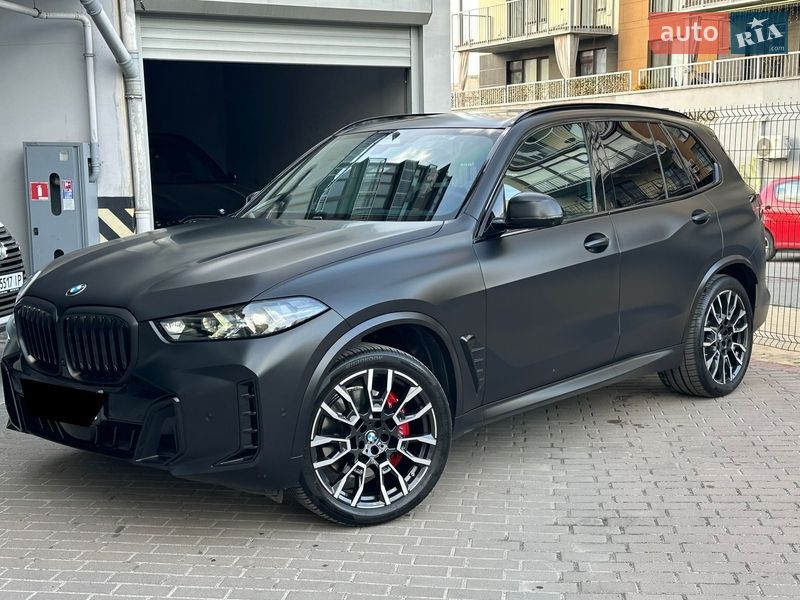 Внедорожник / Кроссовер BMW X5 2024 в Киеве