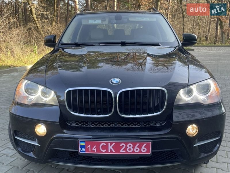 Внедорожник / Кроссовер BMW X5 2013 в Жовкве