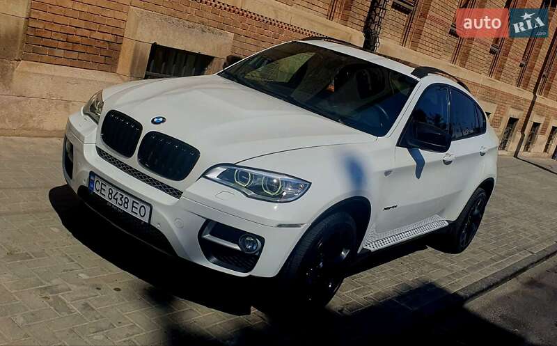 Внедорожник / Кроссовер BMW X6 2014 в Черновцах