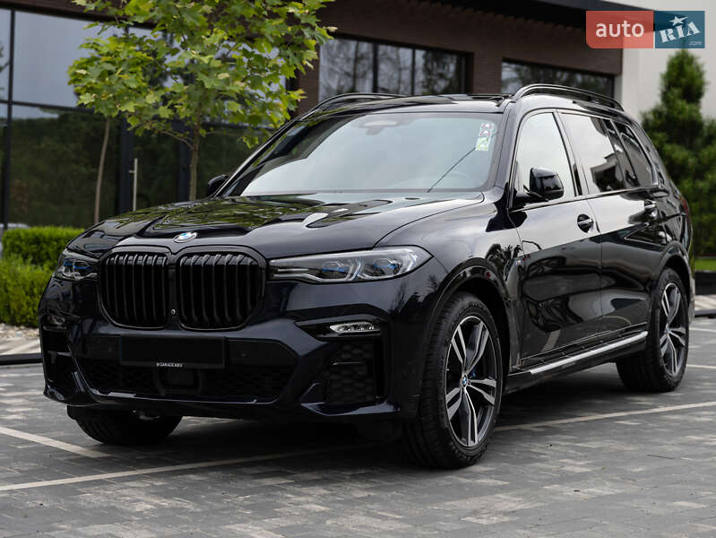 Внедорожник / Кроссовер BMW X7 2021 в Ужгороде