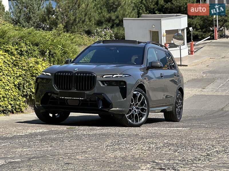 Внедорожник / Кроссовер BMW X7 2024 в Одессе