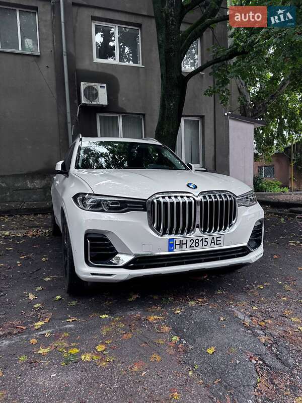 Внедорожник / Кроссовер BMW X7 2019 в Одессе