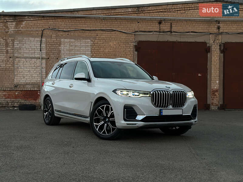 Внедорожник / Кроссовер BMW X7 2019 в Киеве