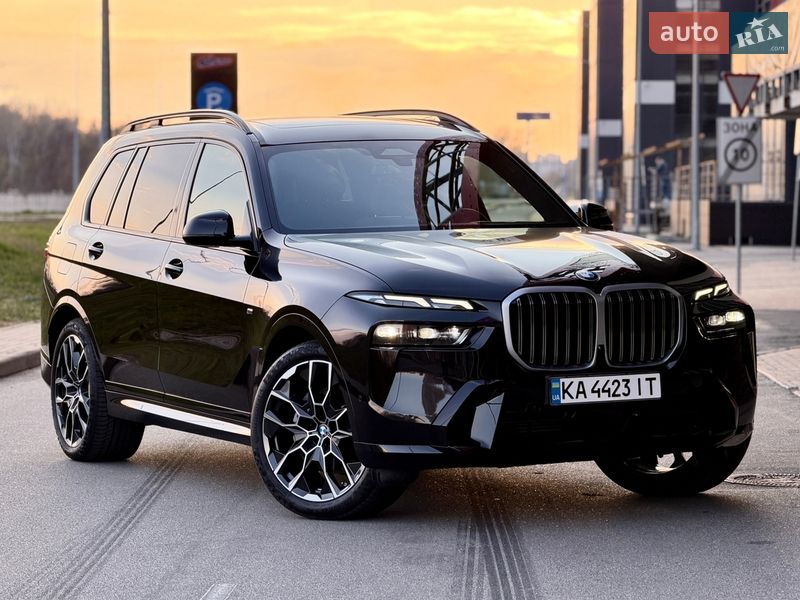 Внедорожник / Кроссовер BMW X7 2023 в Киеве