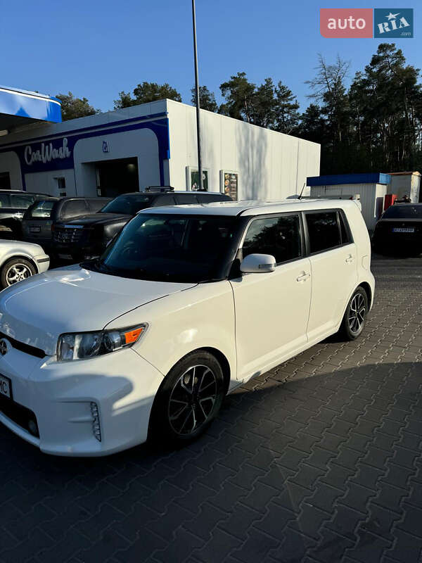 Универсал Scion xB 2015 в Киеве