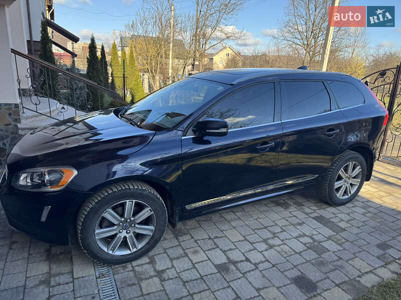 Внедорожник / Кроссовер Volvo XC60 2015 в Надворной Внедорожник / Кроссовер Volvo XC60 2015 в Надворной