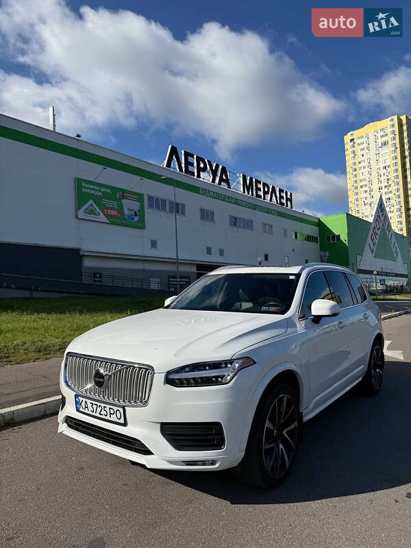 Внедорожник / Кроссовер Volvo XC90 2019 в Киеве