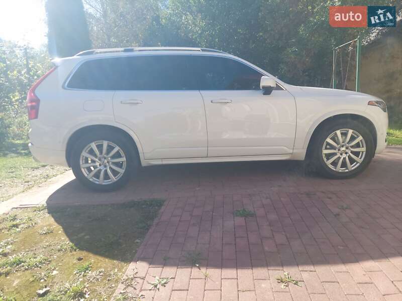 Позашляховик / Кросовер Volvo XC90 2017 в Києві