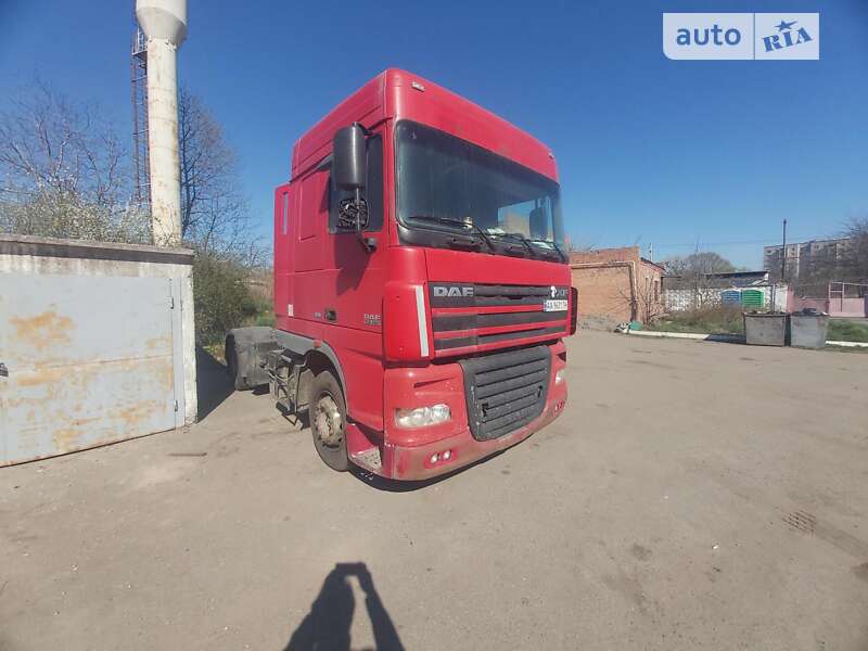 Тягач DAF XF 105 2013 в Виннице