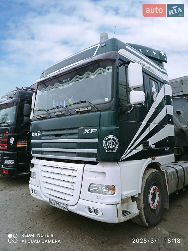 Тягач DAF XF 105 2006 в Гусятине Тягач DAF XF 105 2006 в Гусятине