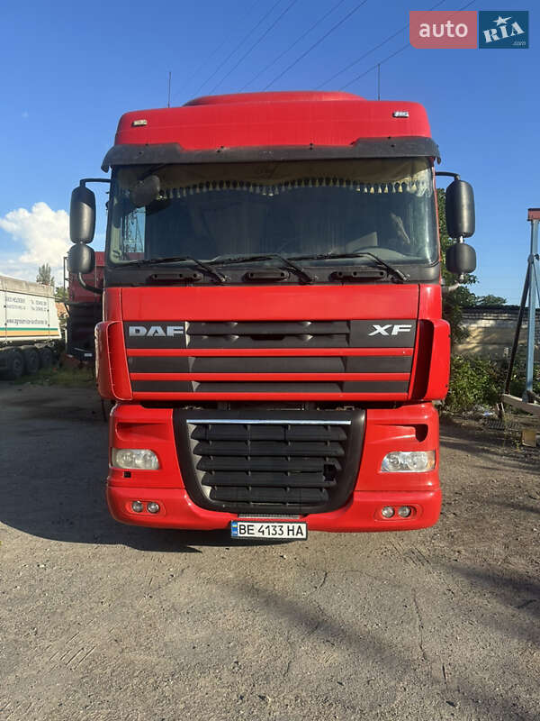 Тягач DAF XF 105 2011 в Николаеве Тягач DAF XF 105 2011 в Николаеве