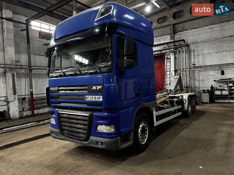 Контейнеровоз DAF XF 105 2007 в Радехове Контейнеровоз DAF XF 105 2007 в Радехове