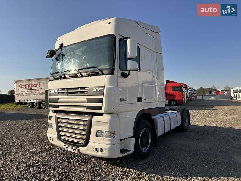 Тягач DAF XF 105 2013 в Тячеве