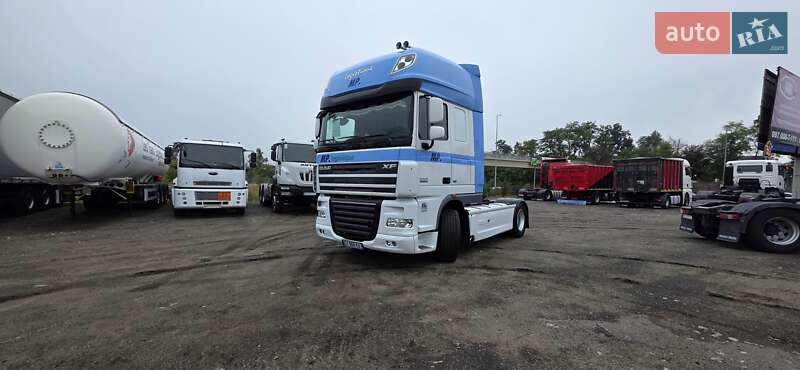 Тягач DAF XF 105 2013 в Киеве