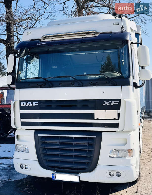 Тягач DAF XF 105 2010 в Луцке