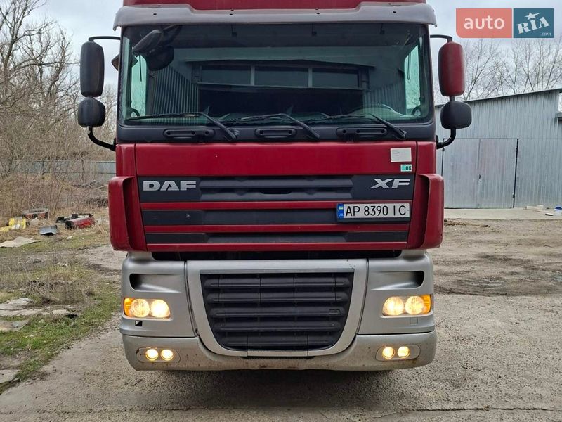 Тягач DAF XF 105 2010 в Запорожье Тягач DAF XF 105 2010 в Запорожье